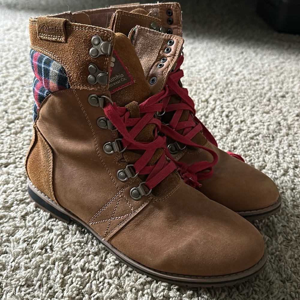 Columbia Boots